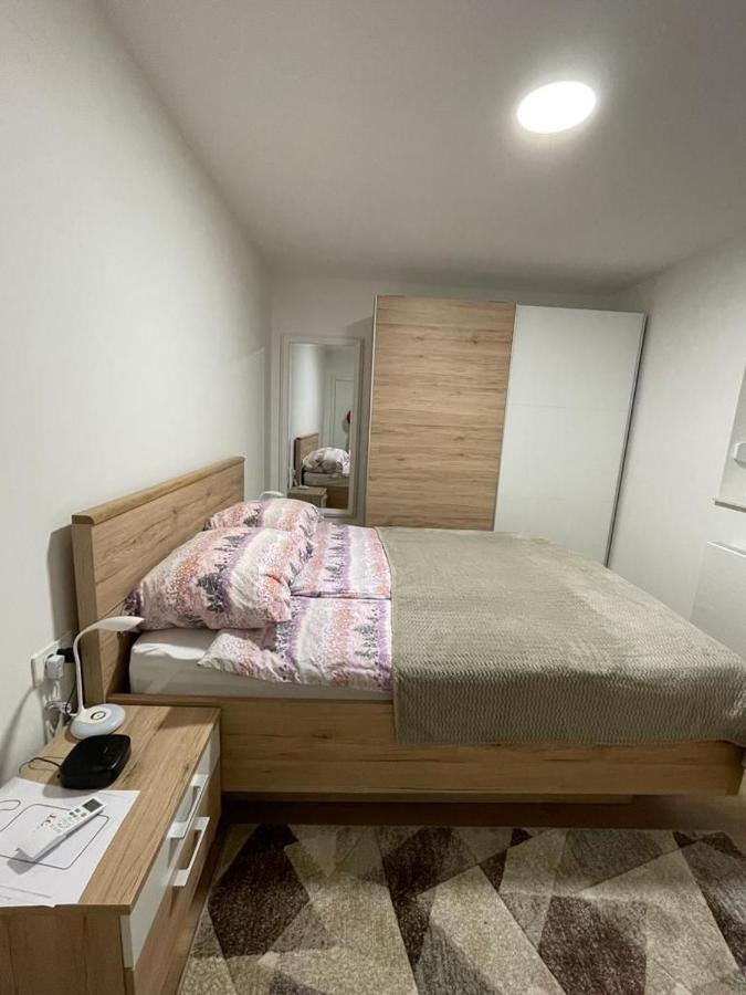 Apartmani Daisy فيليكا غوغيتْسا المظهر الخارجي الصورة