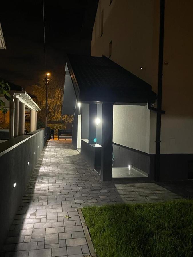 Apartmani Daisy فيليكا غوغيتْسا المظهر الخارجي الصورة